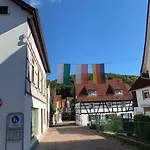 Nibelungen 4 Apartment *
