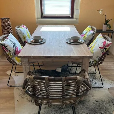 Nibelungen 4 Apartment *