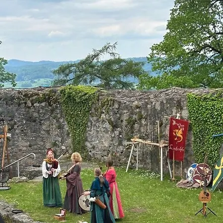 Nibelungen Bordinghouse 4 Апартаменты