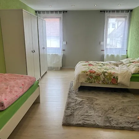 4 * Lindenfels