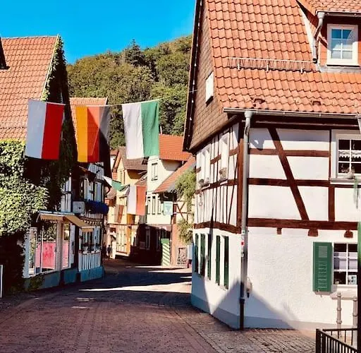 شقة Nibelungen 4 *